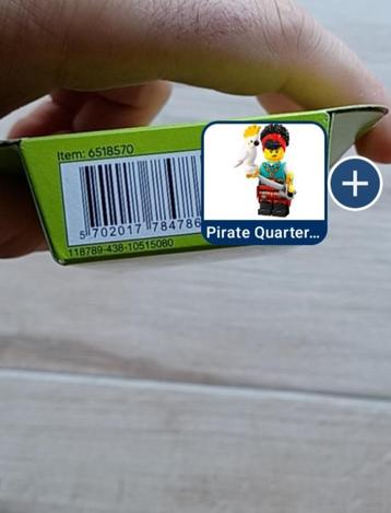 Lego minifig Pirate Quartermaster 71048 beschikbaar voor biedingen