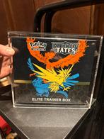 Hidden fates elite trainer box, Ophalen, Zo goed als nieuw
