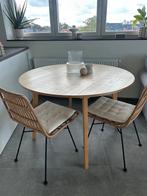 Houten ronde eettafel, Huis en Inrichting, Ophalen, Rond, Zo goed als nieuw, Vier personen