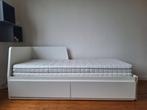 Flekke Ikea wit uitschuifbaar bed, Huis en Inrichting, Ophalen, Gebruikt, Wit