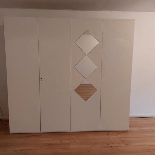 Grote Witte kledingkast, Huis en Inrichting, Kasten | Kleerkasten, Gebruikt, Ophalen