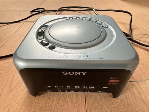 SONY wekkerradio - Vintage 80', Elektronische apparatuur, Wekkers, Gebruikt, Ophalen of Verzenden
