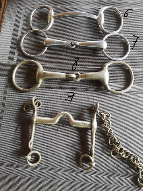 diverse bitten, Dieren en Toebehoren, Paarden en Pony's | Hoofdstellen en Tuigage, Zo goed als nieuw, Dressuur, Ophalen