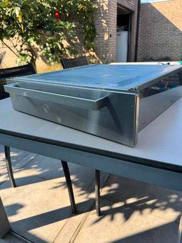 Bordenverwarmer Miele - inbouw beschikbaar voor biedingen