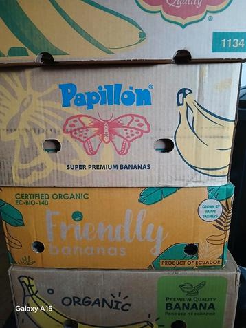 Bananen dozen  beschikbaar voor biedingen