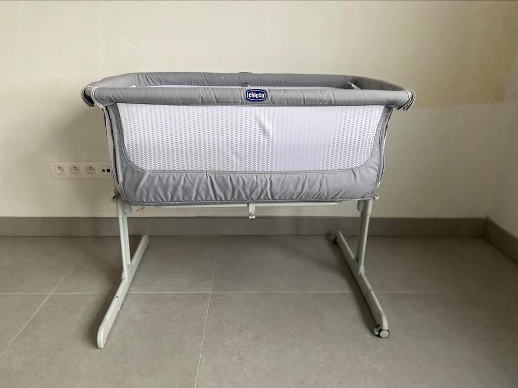 Chicco - Co-sleeper wieg Next2Me Essential, Kinderen en Baby's, Babywiegjes en Ledikanten, Wieg, Ophalen