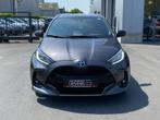 Toyota Yaris STYLE 1.5HYB eCVT, Automaat, 5 deurs, Hybride Elektrisch/Benzine, Zilver of Grijs