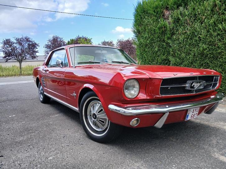 Ford Mustang Coupe, Auto's, Ford, Particulier, Mustang, Benzine, Coupé, 2 deurs, Automaat, Rood, Zwart, Achterwielaandrijving