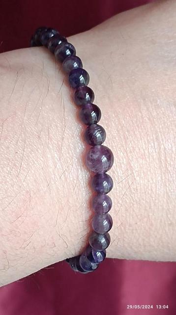 Bracelet élastique avec perles d'améthyste naturelles
