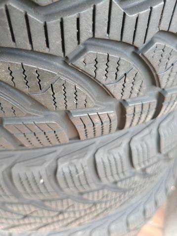 4x Bridgestone Blizzak LM 001 Winterbanden 205/55/R16 beschikbaar voor biedingen