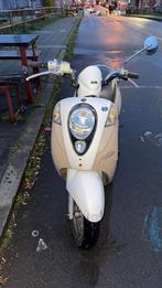 Mio classe a ( sans permis ) 550€, Fietsen en Brommers, Mio, Klasse A (25 km/u), Ophalen of Verzenden, Zo goed als nieuw