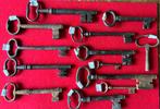 Lot de Clefs Anciennes du 18 et 19ème Siècle en Fer Forgé, Antiquités & Art, Enlèvement ou Envoi