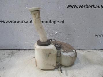 RUITENSPROEIERRESERVOIR Volvo 940 II (01-1990/10-1998) beschikbaar voor biedingen