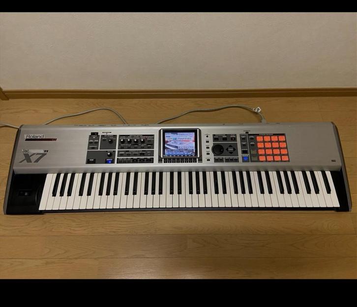 Roland Fantom X7 Keyboard, Muziek en Instrumenten, Synthesizers, Gebruikt, 76 toetsen, Roland, Met koffer of flightcase, Ophalen