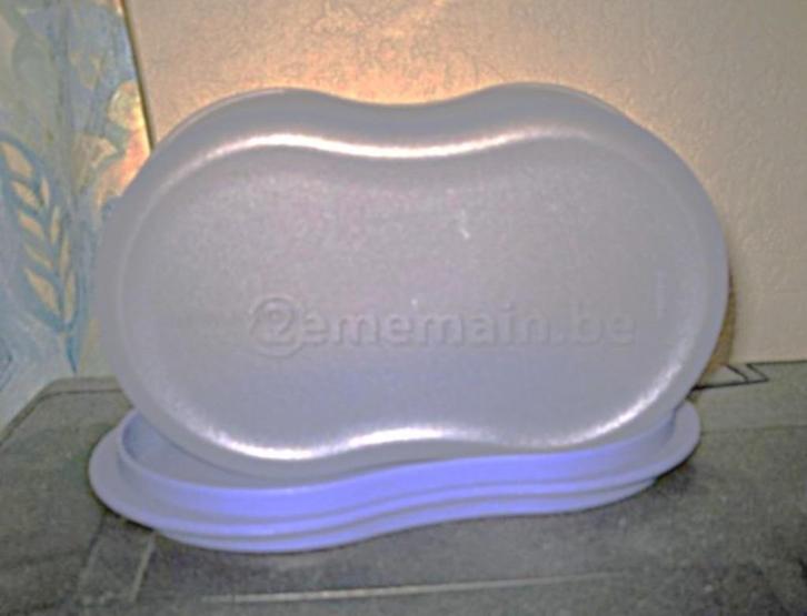 Tupperware: design botervloot, Huis en Inrichting, Keuken | Tupperware, Nieuw, Paars, Ophalen of Verzenden