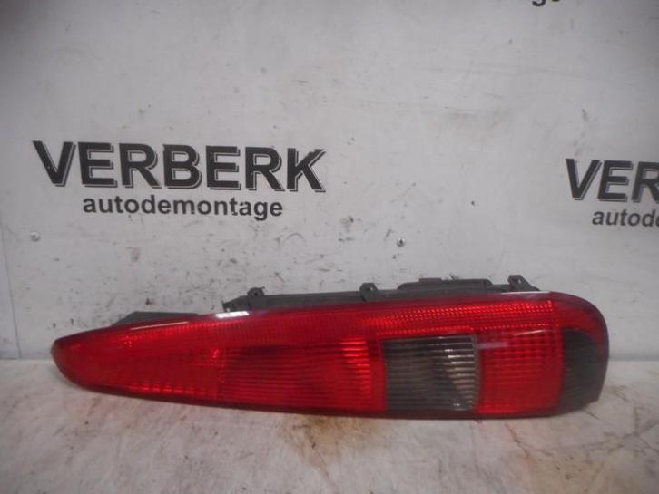 ACHTERLICHT RECHTS Ford Fusion (01-2002/12-2012), Auto-onderdelen, Verlichting, Ford, Gebruikt