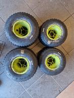 Regen velgen en banden met nog klein beetje profiel op, Ophalen of Verzenden