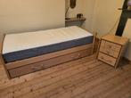 Bed & nachtkastje, Huis en Inrichting, Slaapkamer | Complete slaapkamers, Ophalen, Gebruikt