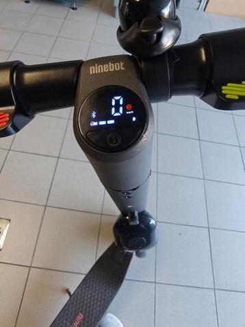 Segway nineboot step met extra batterij. beschikbaar voor biedingen