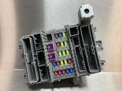 ZEKERINGKAST Honda Accord Tourer (CW) (TL4G112), Auto-onderdelen, Elektronica en Kabels, Honda, Gebruikt