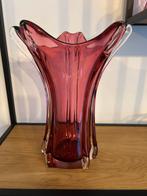 Mid-century murano vaas in glas Chambord stijl, Antiek en Kunst, Ophalen of Verzenden