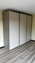 Kleerkast, Ophalen