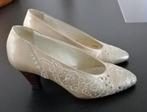 Geklede schoenen 34, Ophalen, Zo goed als nieuw, Schoenen met hoge hakken