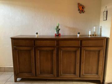 Buffet  beschikbaar voor biedingen