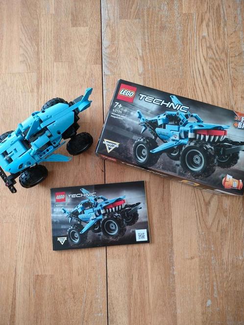 Lego technic monster jam megalodon, Kinderen en Baby's, Speelgoed | Duplo en Lego, Zo goed als nieuw, Lego, Complete set, Ophalen of Verzenden