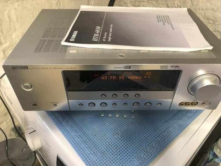 Yamaha HTR-6030 Home Theatre-versterker - Zeer goede staat, Audio, Tv en Foto, Versterkers en Ontvangers, Gebruikt, 5.1, 120 watt of meer