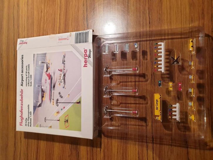 Airport accessoire set, Verzamelen, Luchtvaart en Vliegtuigspotten, Zo goed als nieuw, Ophalen of Verzenden