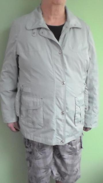 Veste  beschikbaar voor biedingen