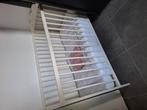 Babybed,wit,hout., Kinderen en Baby's, Babywiegjes en Ledikanten, Ophalen, Zo goed als nieuw
