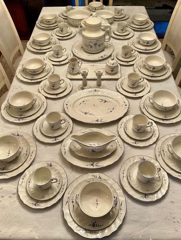 Villeroy Boch   Vieux Luxembourg    84 pièces 12 per beschikbaar voor biedingen