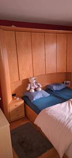 Gratis Bed met kasten en electrische lattenbodems, Ophalen, Verstelbaar, Tweepersoons, Zo goed als nieuw