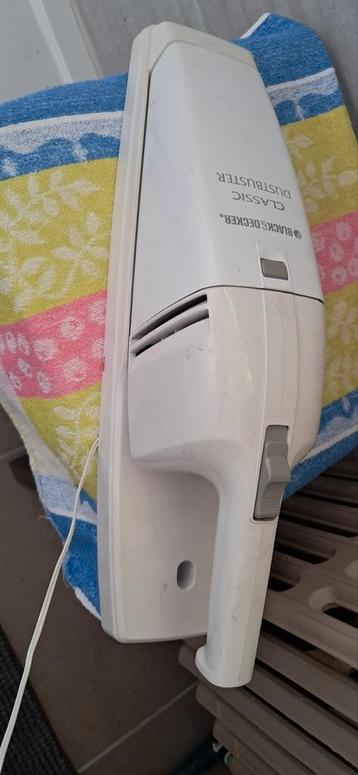 ASPIRATEUR DE TABLE  BLACK & DEDECKER, Enlèvement
