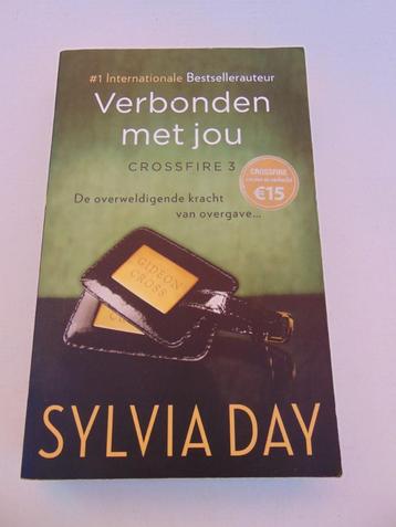 Boek: Verbonden met jou - Sylvia Day disponible aux enchères