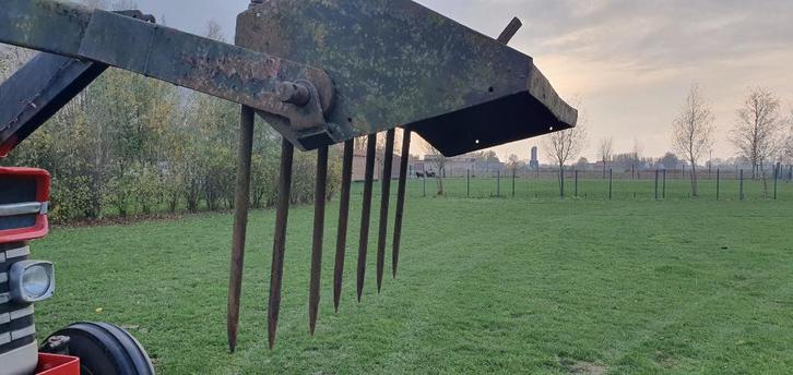 Frontlader tractor MF, Zakelijke goederen, Landbouw | Tractoren, Ophalen