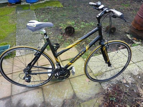 Carbonne sportieve damesfiets Norta , maat 50 , 3 jaar oud, Fietsen en Brommers, Fietsen | Dames | Damesfietsen, Zo goed als nieuw