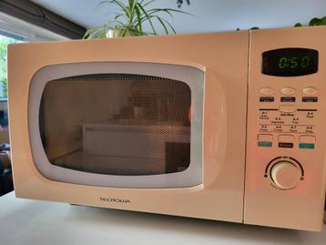 Micro-ondes Technolux, Electroménager, Enlèvement, Utilisé, 45 à 60 cm, Micro-ondes