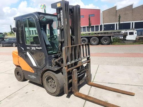 cascade klem/papier/rollen voorzet/ div. heftruck + 1xmoffet, Zakelijke goederen, Machines en Bouw | Heftrucks en Intern transport
