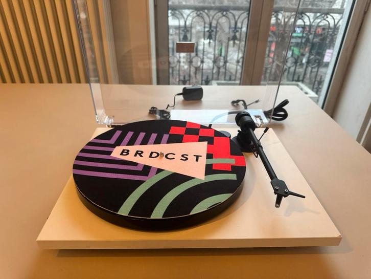 Pro-ject E1 bluetooth, Audio, Tv en Foto, Platenspelers, Zo goed als nieuw, Platenspeler, Ophalen