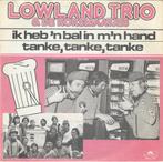 45T: Lowland Trio: Ik heb een bal in m'n hand, Cd's en Dvd's, Overige formaten, Gebruikt, Ophalen of Verzenden
