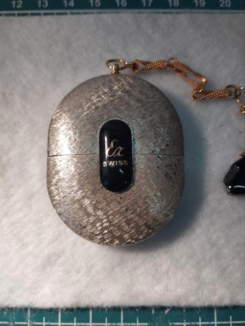 Briquet à gaz EDINEX SWITZERIAND, Verzamelen, Rookartikelen, Aanstekers en Luciferdoosjes, Gebruikt, Aansteker, Ophalen of Verzenden
