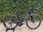 Canyon Ultimate CFR – Alpecin editie, 28 inch, Carbon, Heren, Zo goed als nieuw