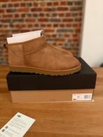 UGG Classic Ultra Mini heren – nieuw (Chestnut, maat 44), Ophalen, Boots