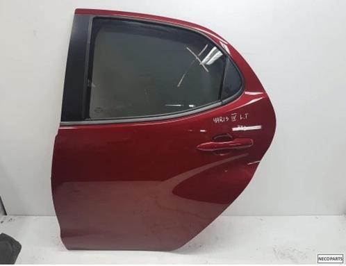 TOYOTA YARIS IV P21 ACHTERDEUR LINKS ORIGINEEL KLEUR 3T3, Auto-onderdelen, Interieur en Bekleding, Toyota, Gebruikt, Ophalen of Verzenden