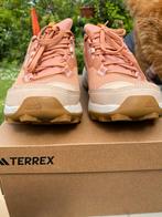 Wandelschoenen, Terrex van Adidas, Ophalen of Verzenden, Zo goed als nieuw, Wandelschoenen