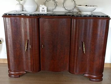 dressoir kast  beschikbaar voor biedingen