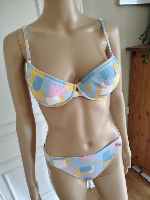 nieuwe bikini van het merk buffalo, Kleding | Dames, Badmode en Zwemkleding, Nieuw, Bikini, Blauw, Ophalen of Verzenden